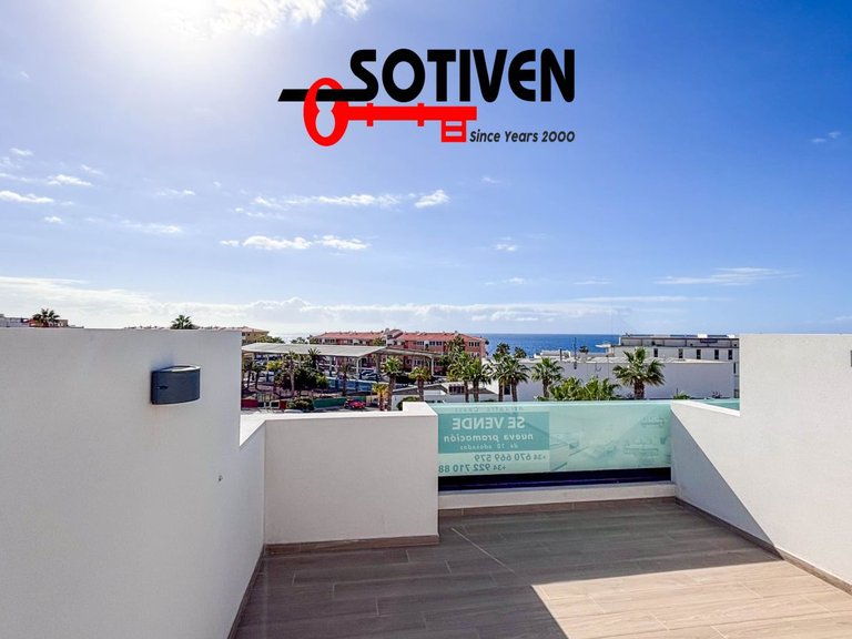 Town House for Sale in Guía De Isora, Sta.cruz Tener. 4