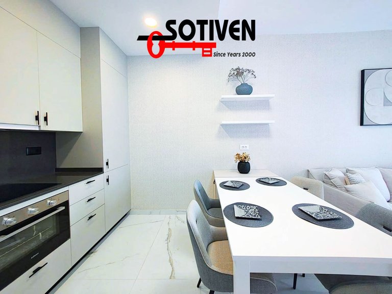 Town House for Sale in Guía De Isora, Sta.cruz Tener. 17
