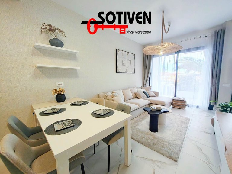 Town House for Sale in Guía De Isora, Sta.cruz Tener. 11