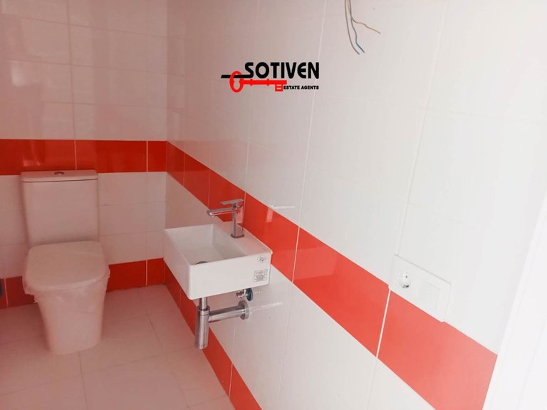Town House for Sale in Adeje, Sta.cruz Tener. 8