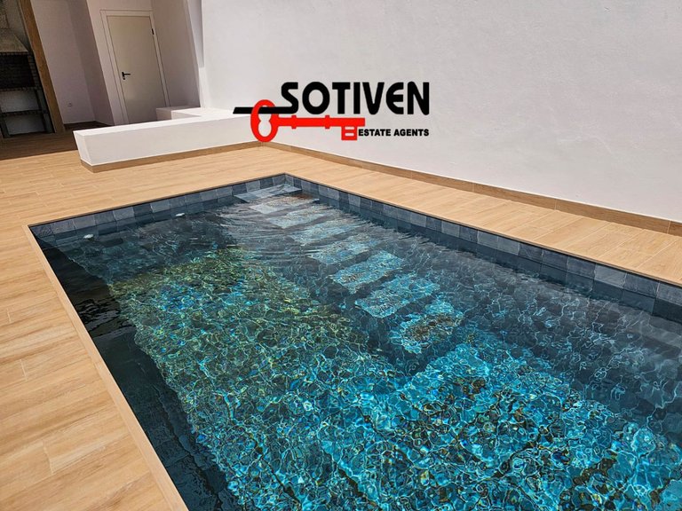 Villa for Sale in Arona, Sta.cruz Tener. 3