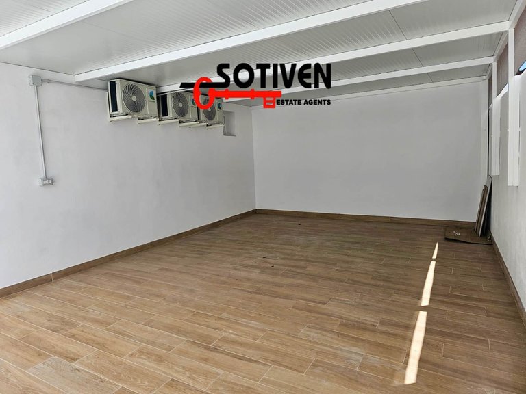 Villa for Sale in Arona, Sta.cruz Tener. 11