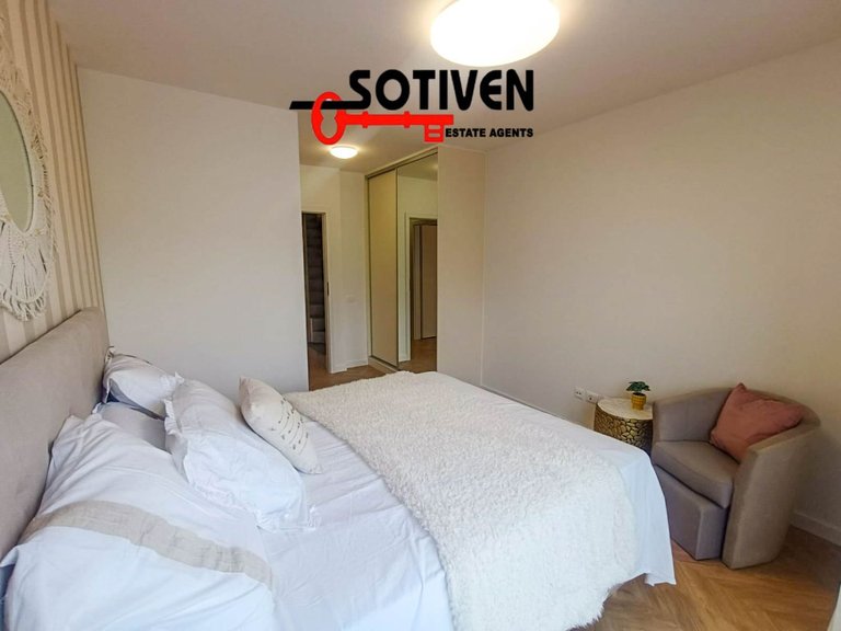 Town House for Sale in Guía De Isora, Sta.cruz Tener. 16