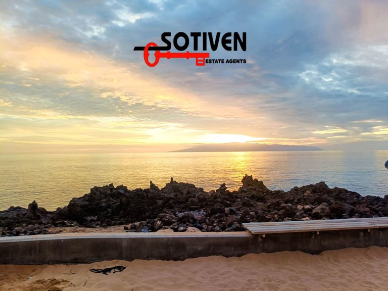 Town House for Sale in Guía De Isora, Sta.cruz Tener. 34
