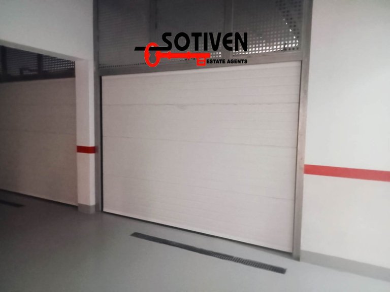 Town House for Sale in Guía De Isora, Sta.cruz Tener. 24