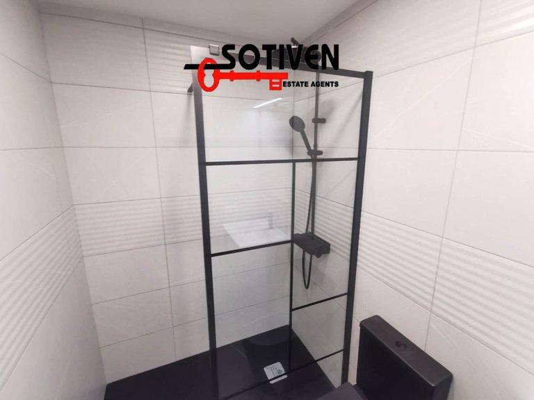 Town House for Sale in Guía De Isora, Sta.cruz Tener. 22