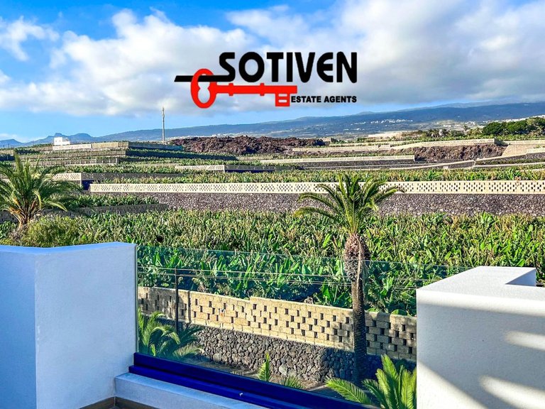 Town House for Sale in Guía De Isora, Sta.cruz Tener. 20
