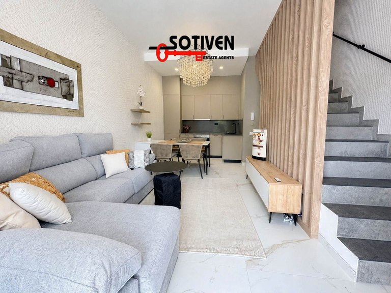 Town House for Sale in Guía De Isora, Sta.cruz Tener. 1