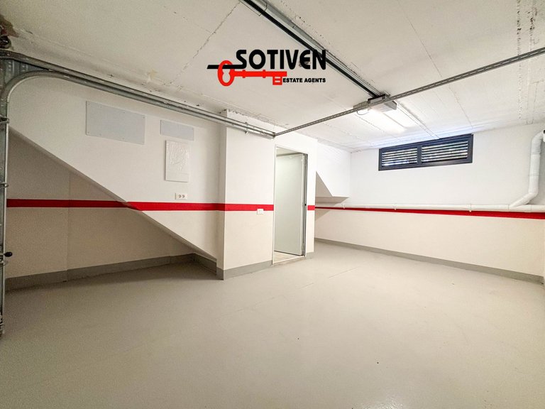 Town House for Sale in Guía De Isora, Sta.cruz Tener. 25