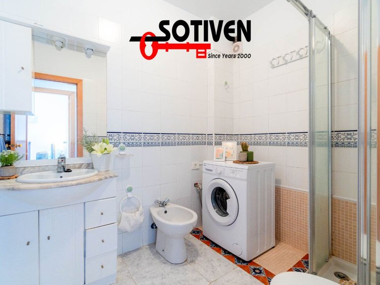 Apartment for Sale in Guía De Isora, Sta.cruz Tener. 17