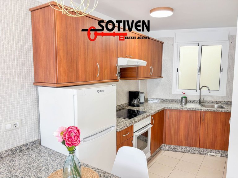Apartment for Rent in Santiago Del Teide, Sta.cruz Tener. 8