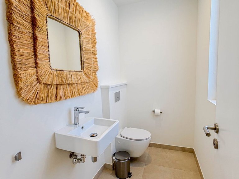 Villa for Sale in Adeje, Sta.cruz Tener. 25