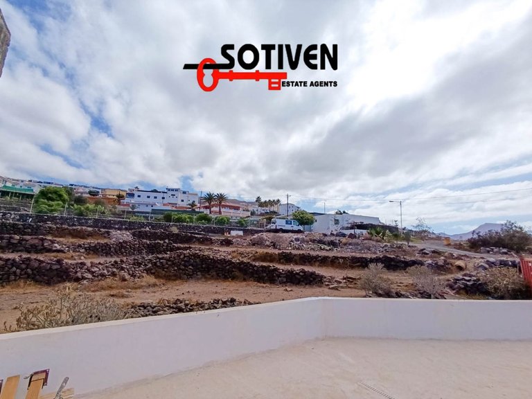 Town House for Sale in Adeje, Sta.cruz Tener. 17