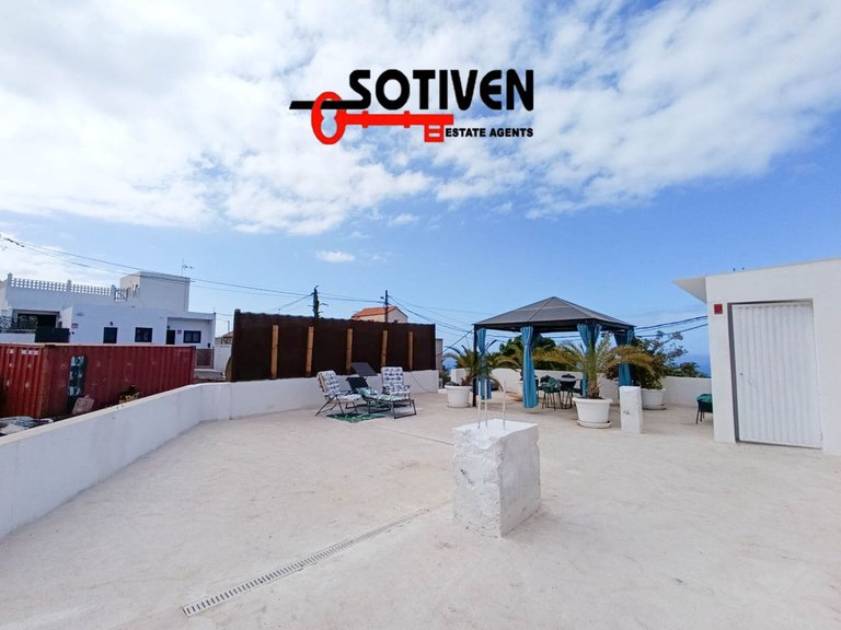 Town House for Sale in Adeje, Sta.cruz Tener. 19