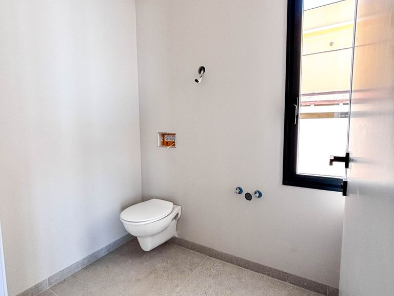 Villa for Sale in Adeje, Sta.cruz Tener. 13