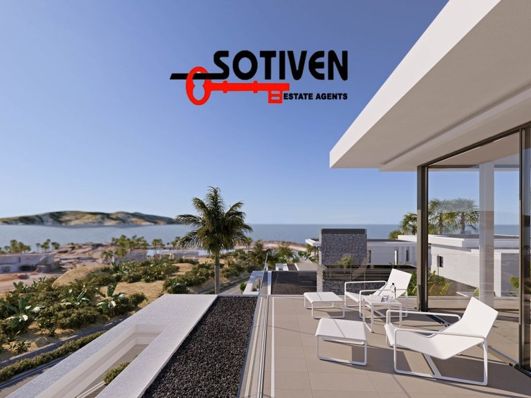 Villa for Sale in Guía De Isora, Sta.cruz Tener. 3