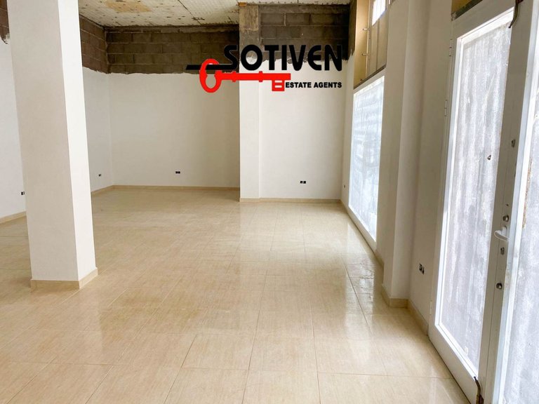 Commercial for Sale in Arona, Sta.cruz Tener. 3