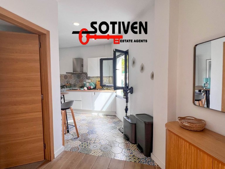 Town House for Sale in Guía De Isora, Sta.cruz Tener. 19