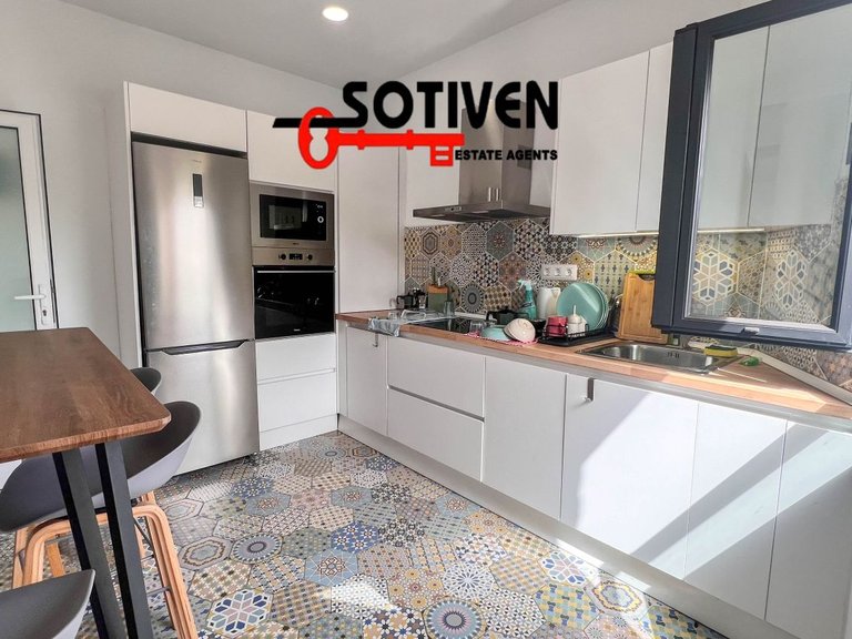 Town House for Sale in Guía De Isora, Sta.cruz Tener. 20