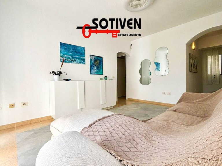 Apartment for Sale in Guía De Isora, Sta.cruz Tener. 2
