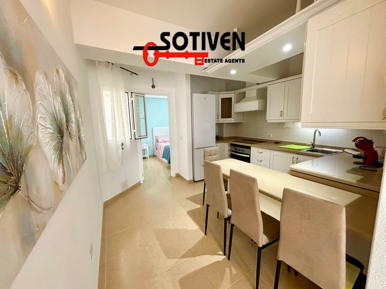 Apartment for Sale in Guía De Isora, Sta.cruz Tener. 4