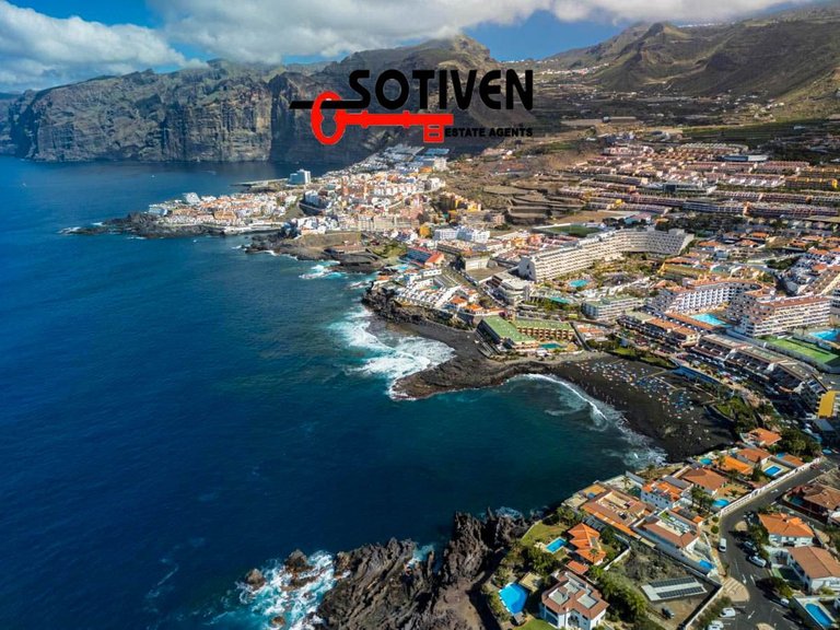 Apartment for Rent in Santiago Del Teide, Sta.cruz Tener. 22