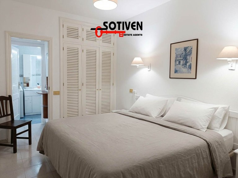 Apartment for Sale in Adeje, Sta.cruz Tener. 9