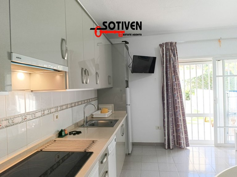 Apartment for Sale in Adeje, Sta.cruz Tener. 10