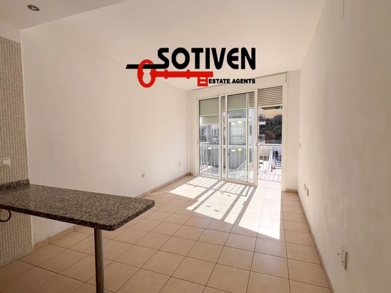 Apartment for Sale in Santiago Del Teide, Sta.cruz Tener. 7