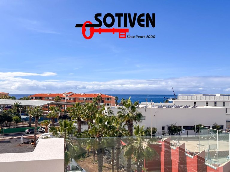 Town House for Sale in Guía De Isora, Sta.cruz Tener. 11