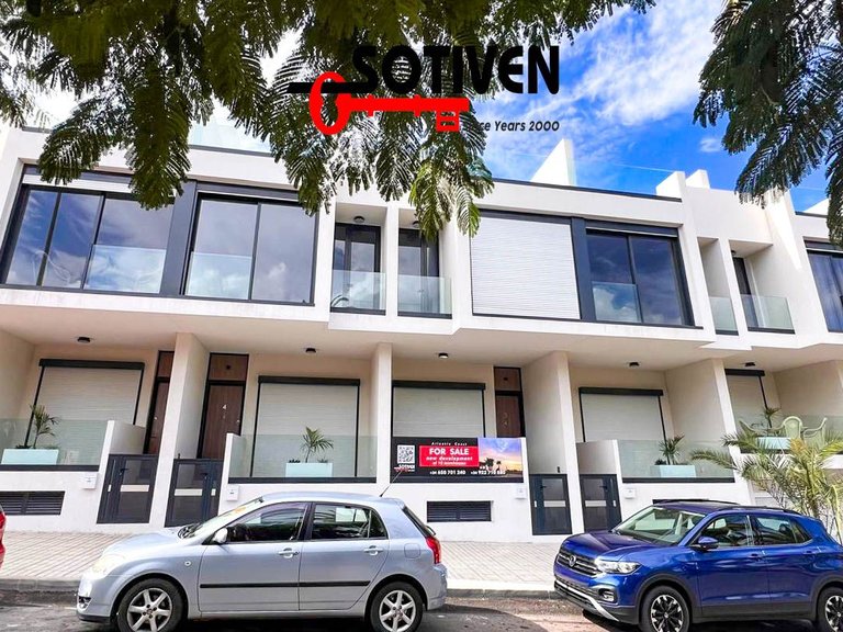 Town House for Sale in Guía De Isora, Sta.cruz Tener. 6