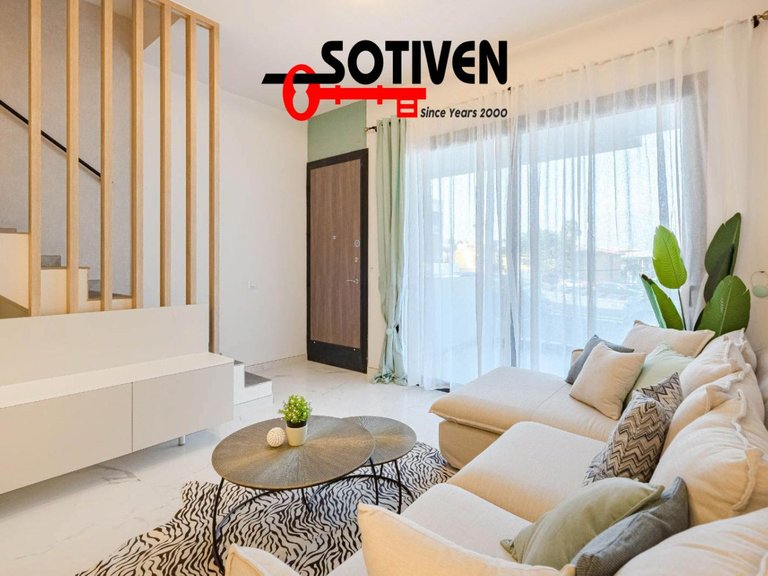 Town House for Sale in Guía De Isora, Sta.cruz Tener. 4