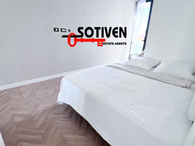 Town House for Sale in Guía De Isora, Sta.cruz Tener. 11