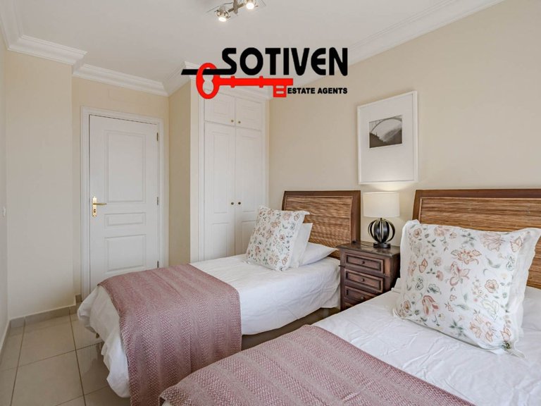 Apartment for Sale in Adeje, Sta.cruz Tener. 12