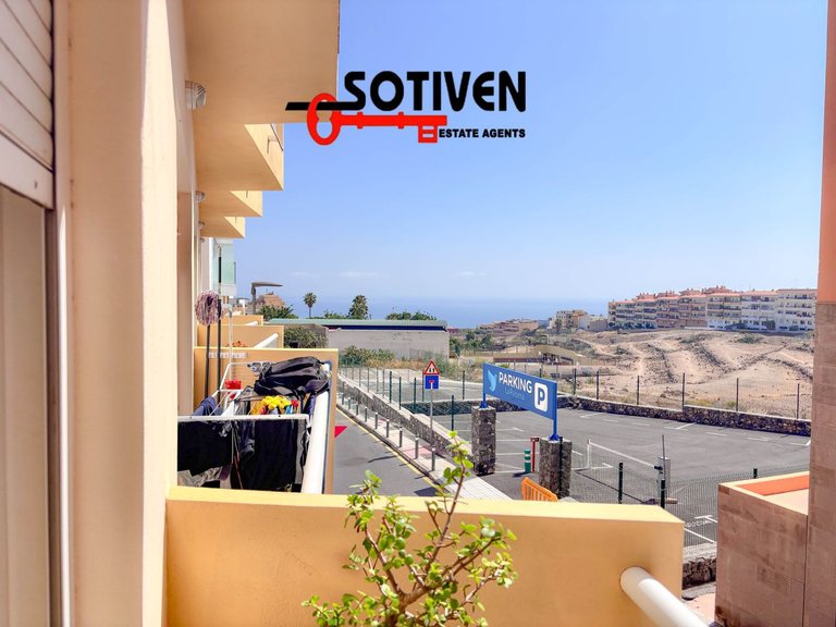 Apartment for Sale in Adeje, Sta.cruz Tener. 1