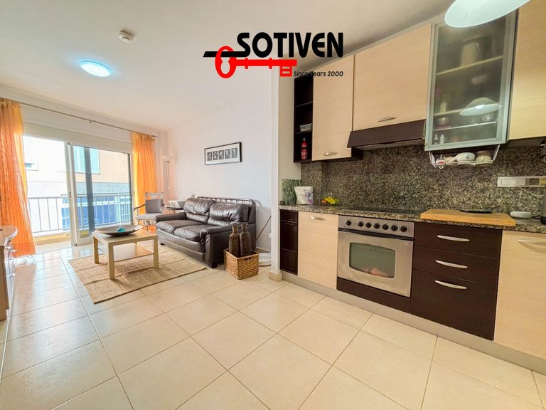 Apartment for Sale in Adeje, Sta.cruz Tener. 3