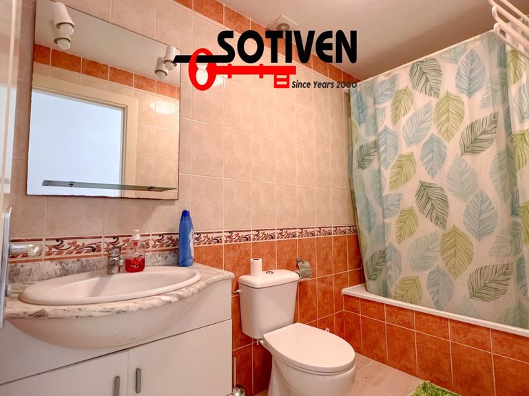 Apartment for Rent in Guía De Isora, Sta.cruz Tener. 13