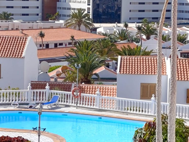 Apartment for Sale in Adeje, Sta.cruz Tener. 3