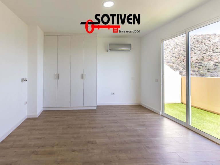 Apartment for Sale in Arona, Sta.cruz Tener. 18