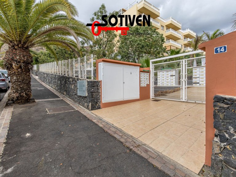 Apartment for Sale in Arona, Sta.cruz Tener. 16