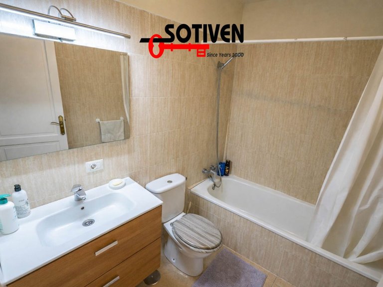 Apartment for Sale in Guía De Isora, Sta.cruz Tener. 14