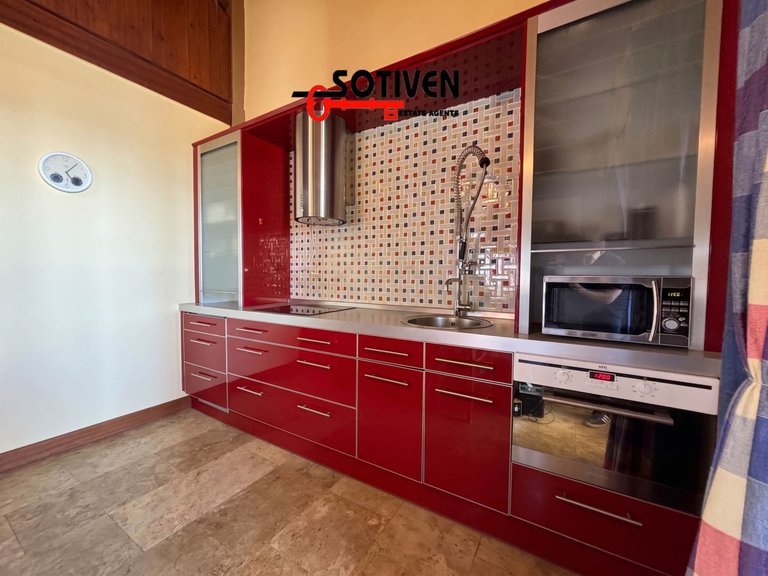 Villa for Sale in Adeje, Sta.cruz Tener. 14