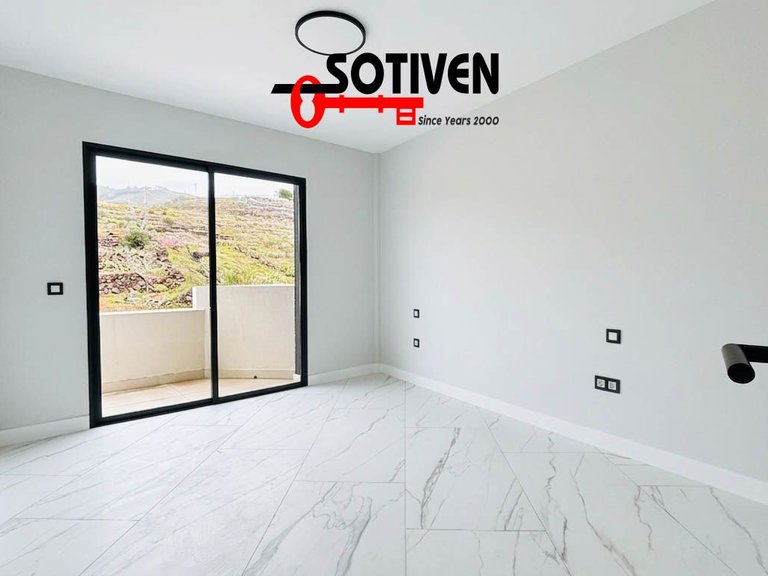 Penthouse for Sale in Adeje, Sta.cruz Tener. 8