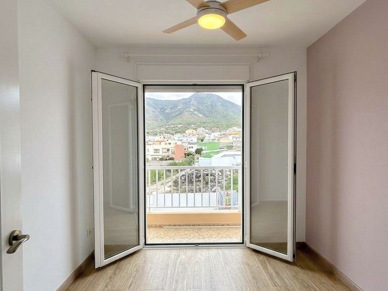 Apartment for Sale in Santiago Del Teide, Sta.cruz Tener. 6