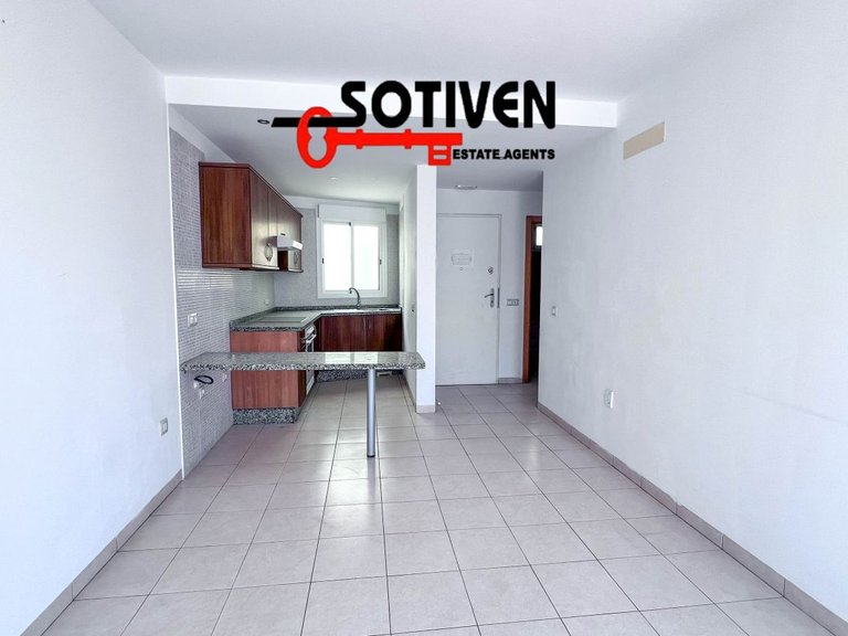 Apartment for Sale in Santiago Del Teide, Sta.cruz Tener. 8