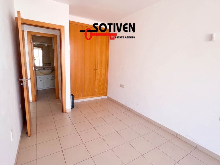 Apartment for Sale in Santiago Del Teide, Sta.cruz Tener. 5