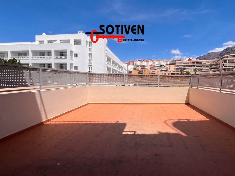 Apartment for Sale in Santiago Del Teide, Sta.cruz Tener. 1