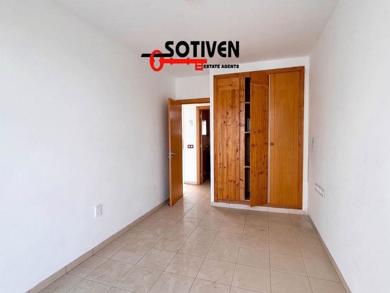 Apartment for Sale in Santiago Del Teide, Sta.cruz Tener. 4
