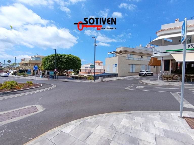 Apartment for Sale in Adeje, Sta.cruz Tener. 19