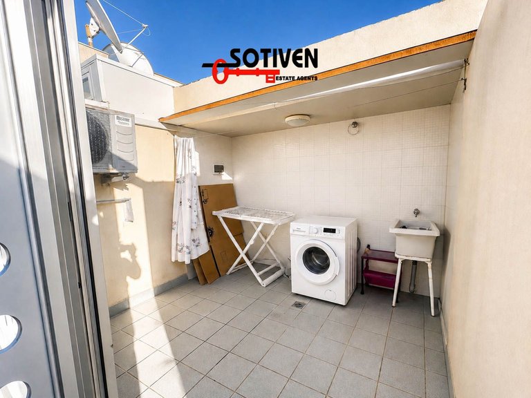Apartment for Sale in Adeje, Sta.cruz Tener. 17